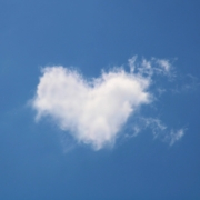 kranich17-cloud-5055011_1920